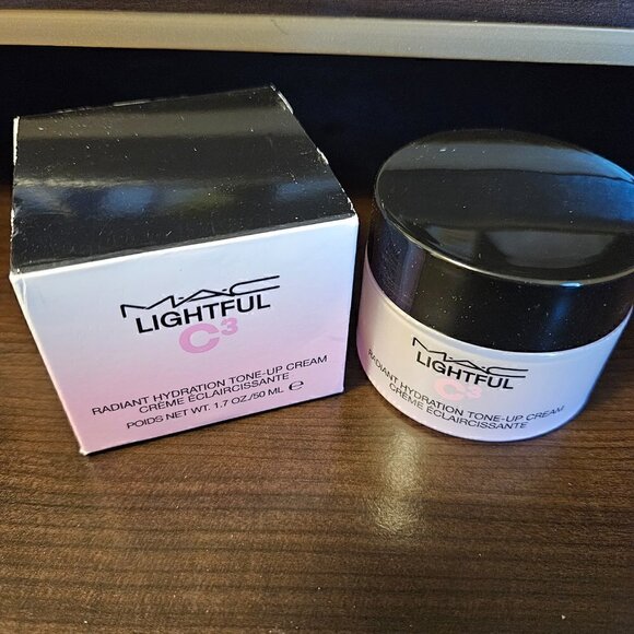 MAC Lightful C3 RADIANT HYDRATION TONE-UP CREAM (NIB) - Picture 1 of 6